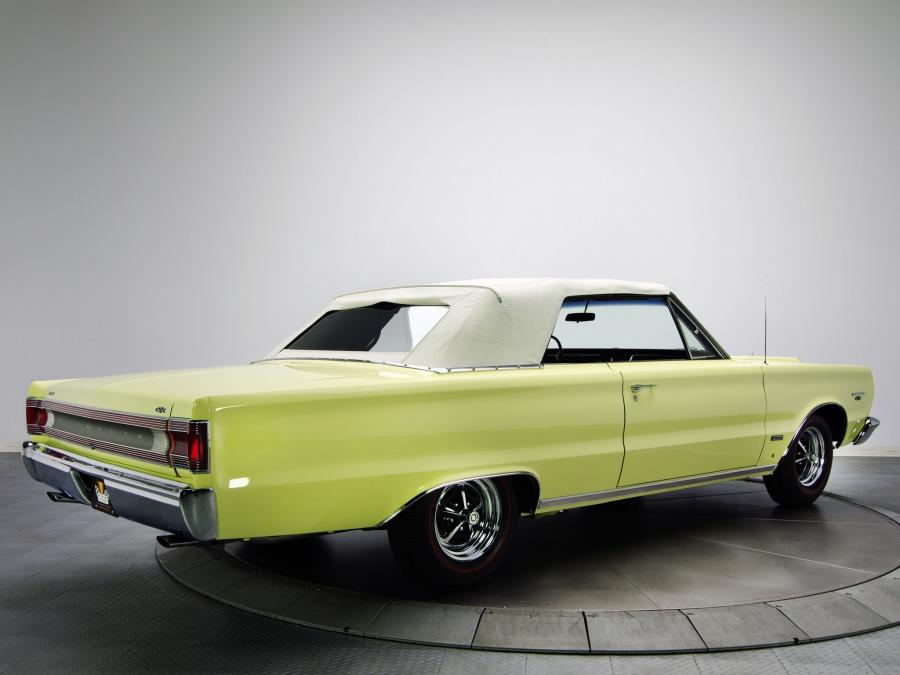  Plymouth Belvedere GTX 426 Hemi Convertible 1967 года  (фото 3 из 11)